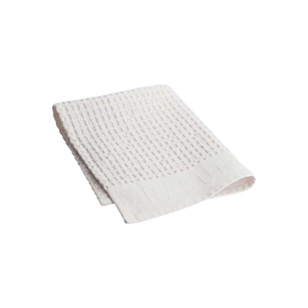 MÜHLE Shaving Towel with Square Waffel Pattern